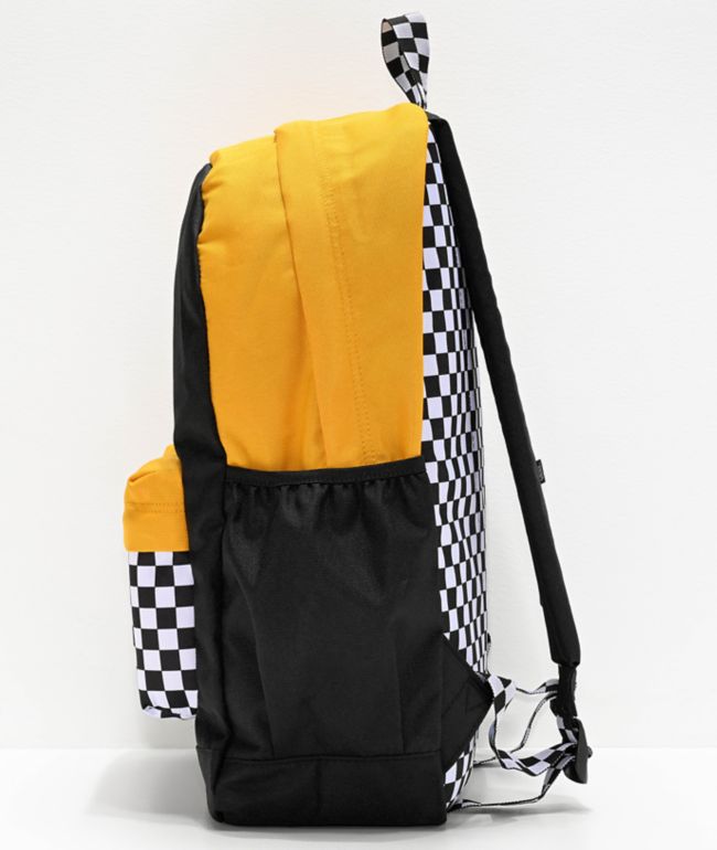 vans sporty realm plus black & yellow checkerboard backpack